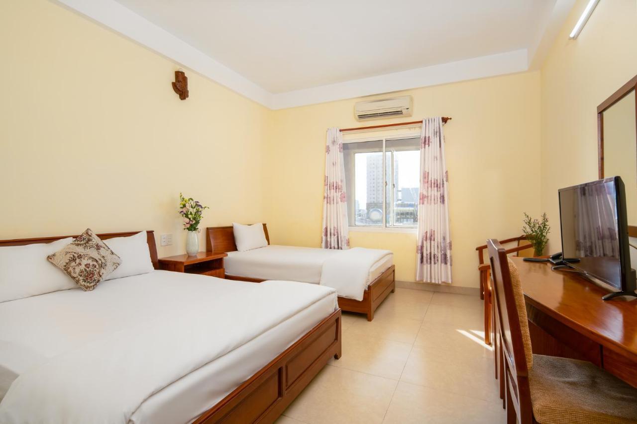 Thanh Lan Riverside Hotel Da Nang Exterior foto